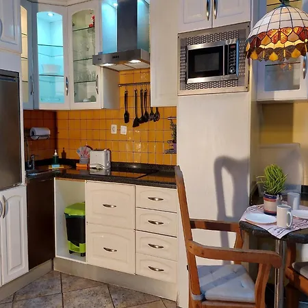 Detached Terrace For Adults Only *